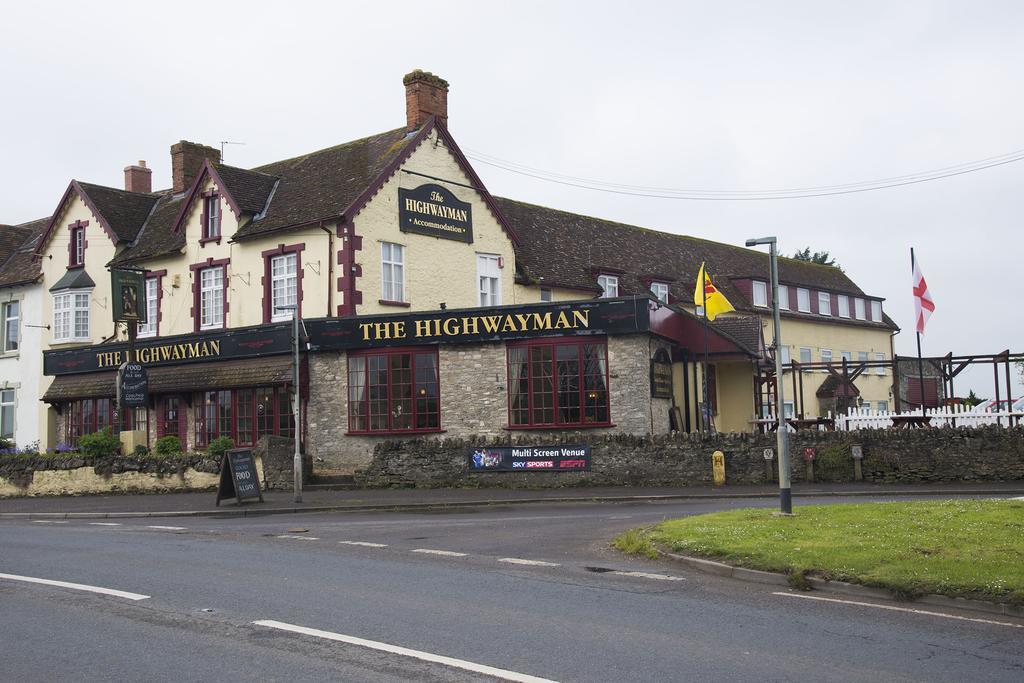 The Highwayman Inn Shepton Mallet Exterior foto